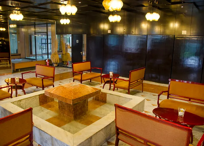 Continental Hotel 4*