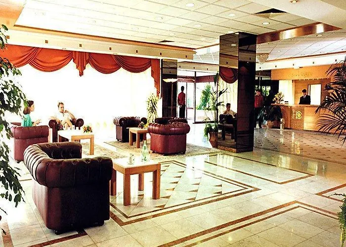 Continental Hotel 4*