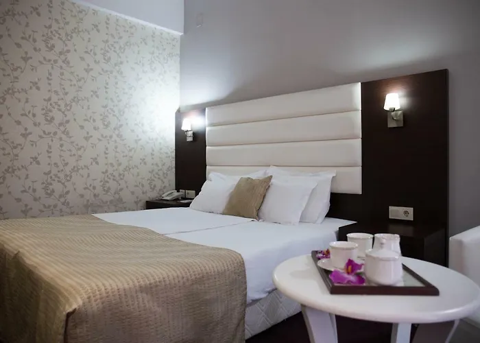 Continental 4* Skopje