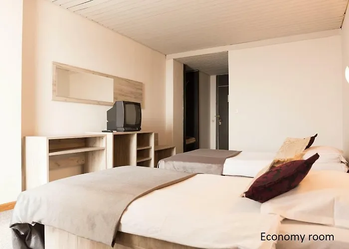 Continental 4* Skopje